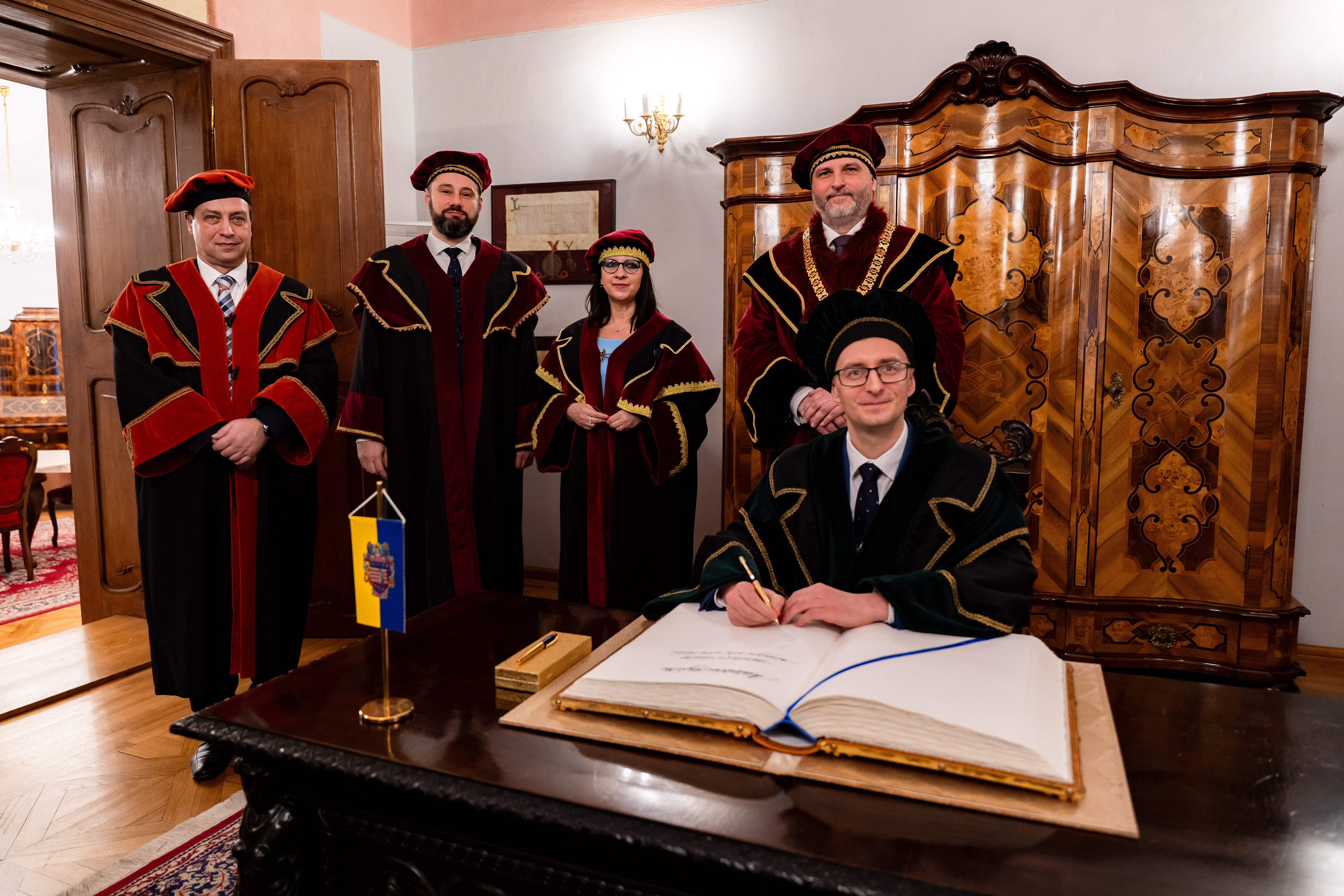  prijatie starostov Mestskych casti v Kosiciach.-50